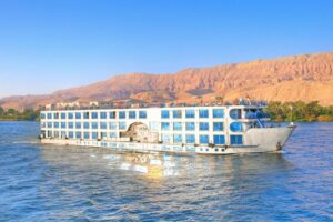 4-day 3-night nile cruise from Aswan to Luxor