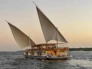 4 Days Dahabiya Nile River Cruise Aswan to Luxor
