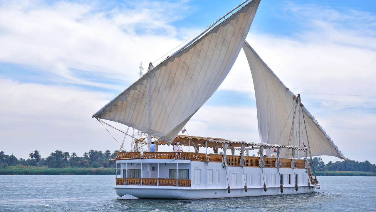 5 Days Dahabiya Nile River Cruise from Luxor to Aswan