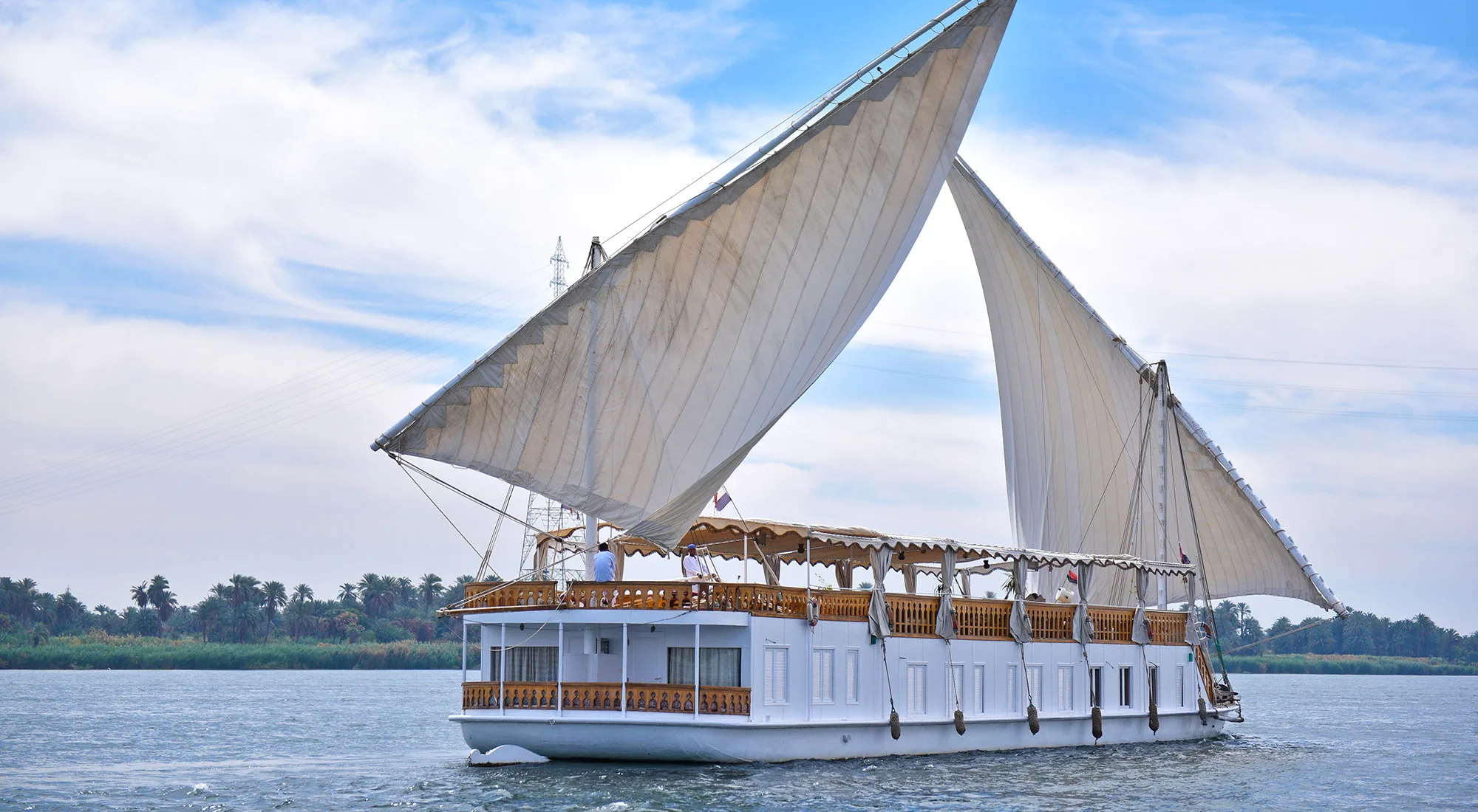 5 Days Dahabiya Nile River Cruise from Luxor to Aswan